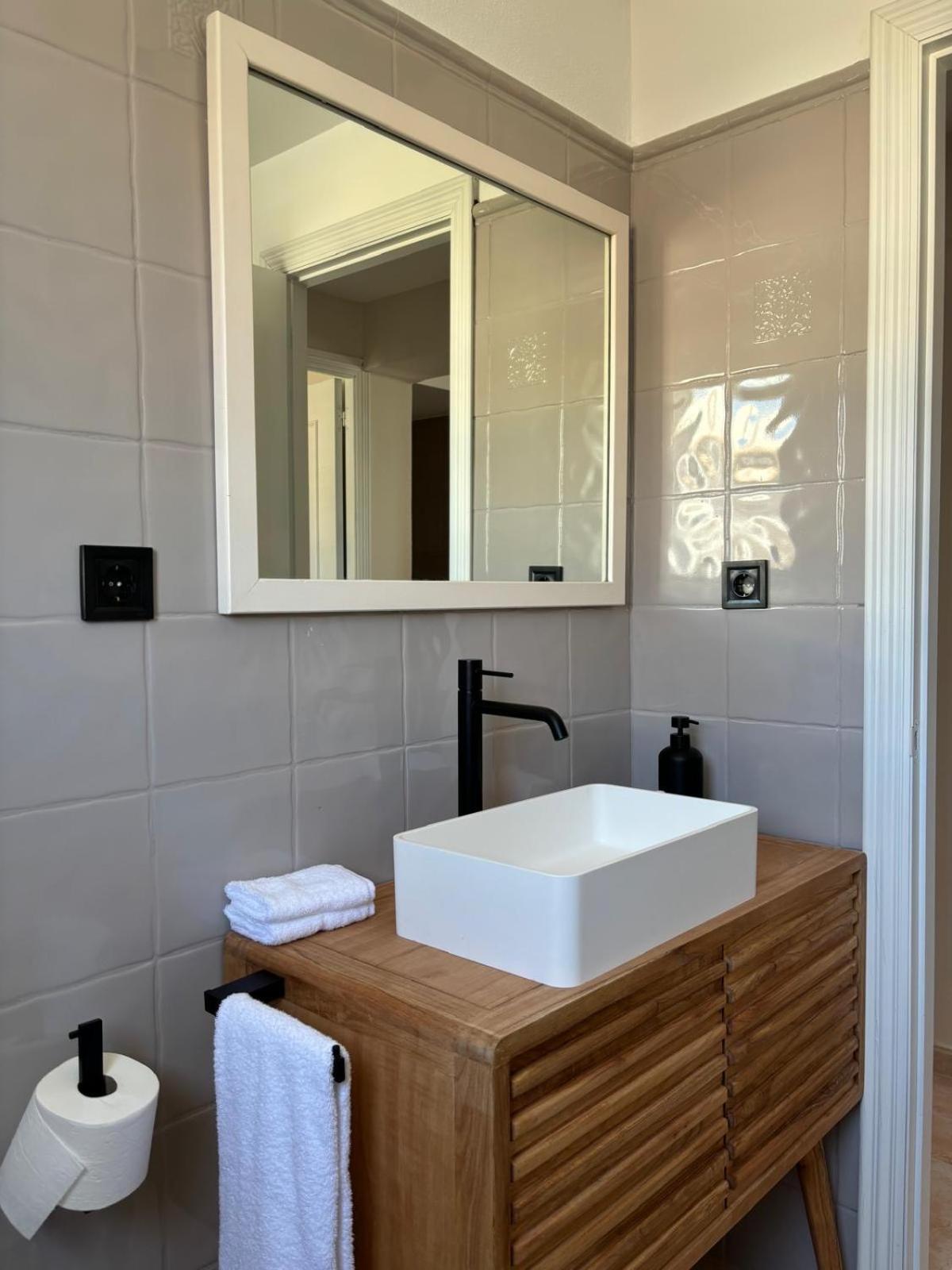 Apartamentos Ses Veles Cala Llonga (Ibiza) Quarto foto