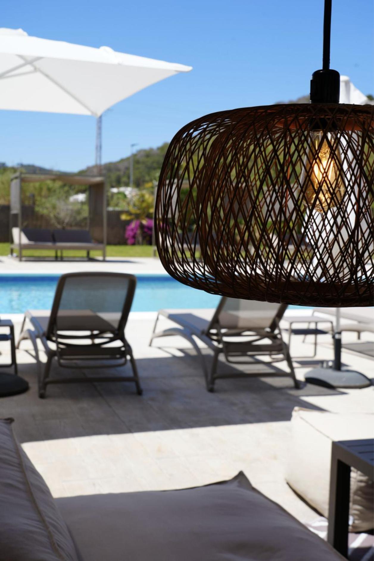 Apartamentos Ses Veles Cala Llonga (Ibiza) Exterior foto
